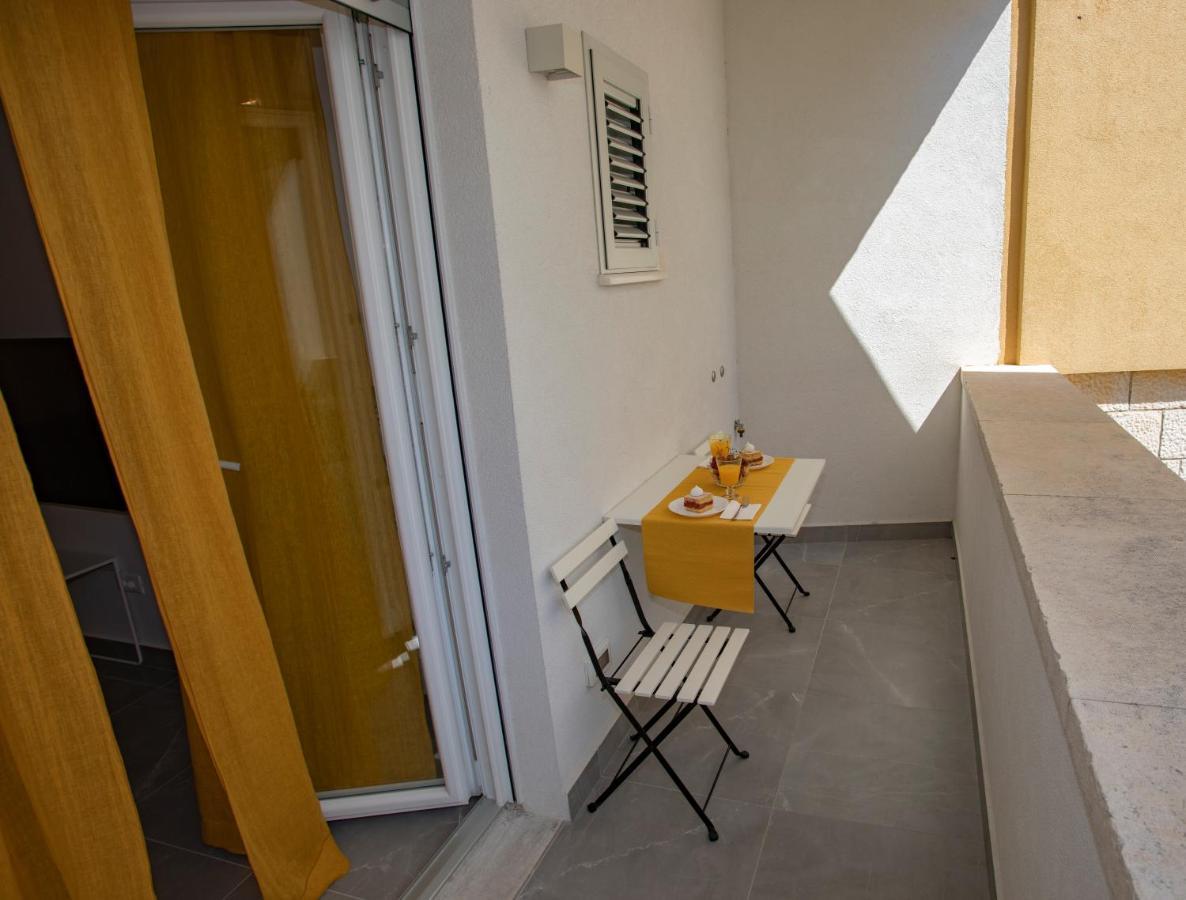 Apartment Nook Bb Split
